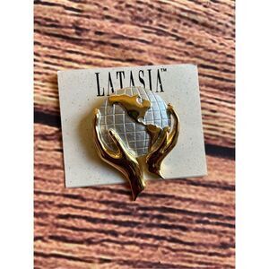 Globe Brooch Pin “The World In His Hands” Gold Tone‎ Vintage